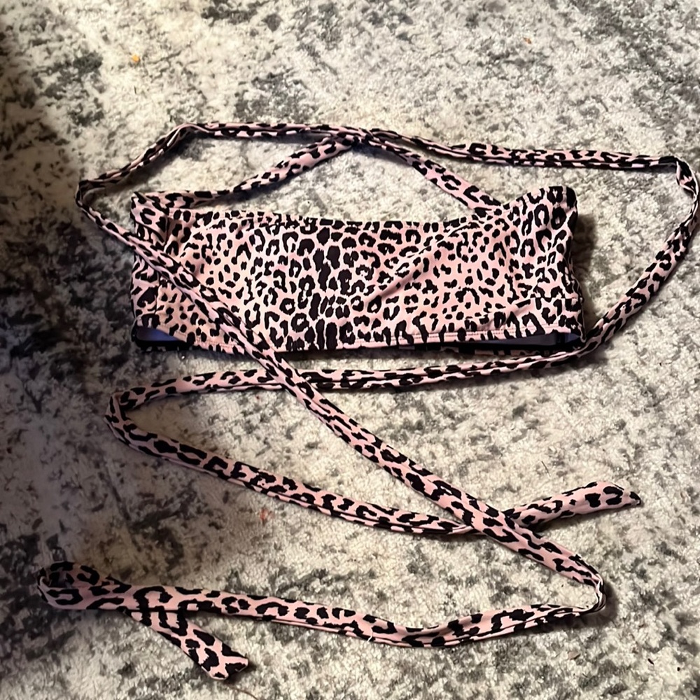 Wrap around bathing suit top size L